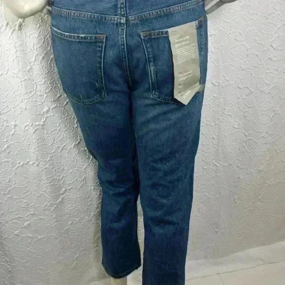 Everlane High Rise Relaxed Straight Fit Jean - Picture 7 of 12